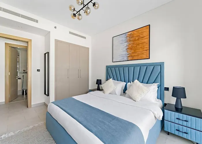 First Class 2Br Lavish Living
