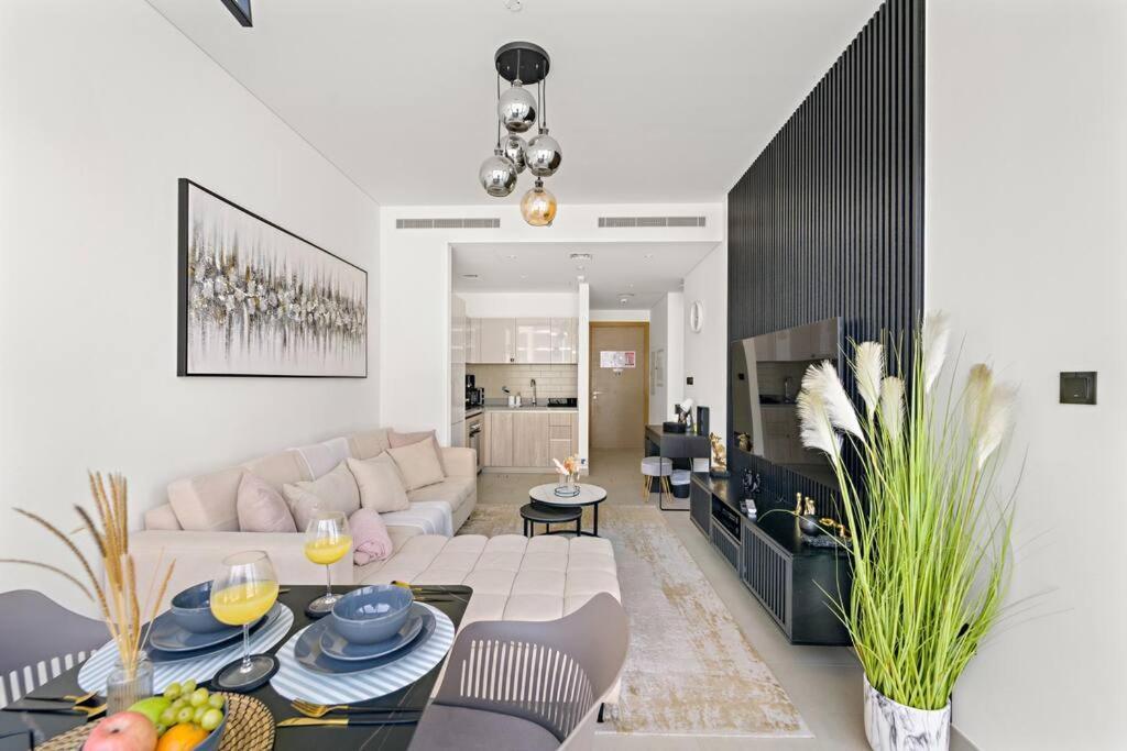 Apartment First Class 2br Lavish Living