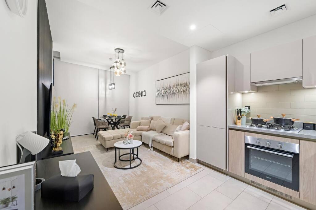 Apartment First Class 2br Lavish Living *